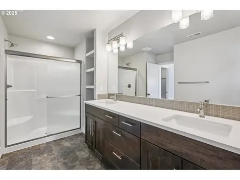 13185 SW Maxfield Lane Portland OR 97224