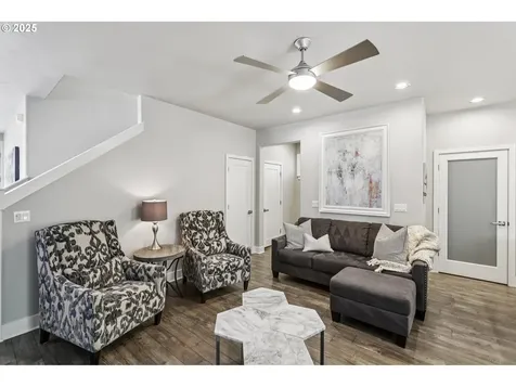 13185 SW Maxfield Lane Portland OR 97224
