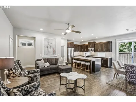13185 SW Maxfield Lane Portland OR 97224
