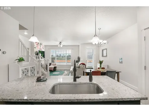 6826 SE Crimson Lane Hillsboro OR 97123