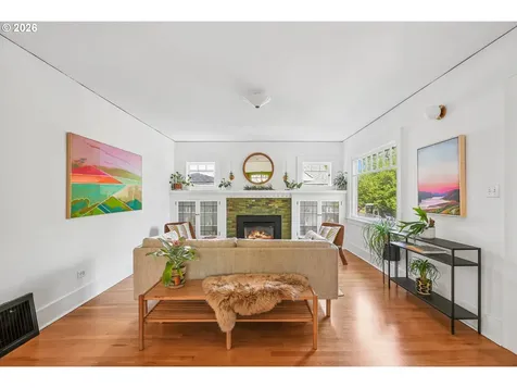 3568 NE Schuyler Street Portland OR 97212