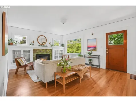 3568 NE Schuyler Street Portland OR 97212