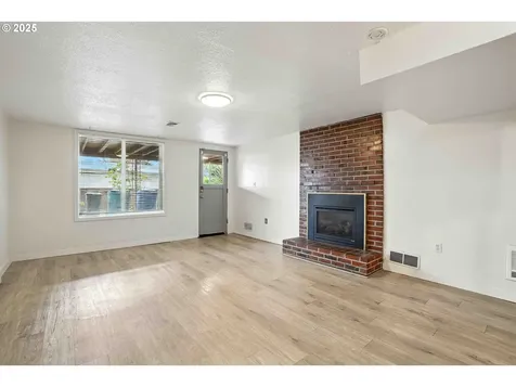 1518 Z Street Vancouver WA 98661