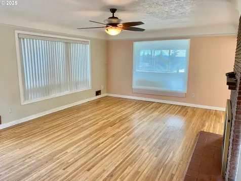 1518 Z Street Vancouver WA 98661