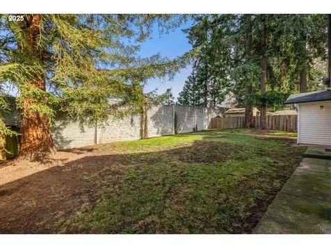 216 SW Frenwood Way Beaverton OR 97005