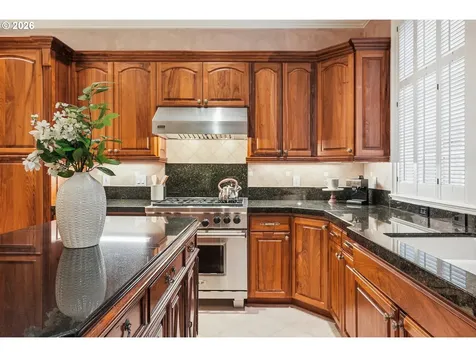 9228 NW Wiley Lane Portland OR 97229