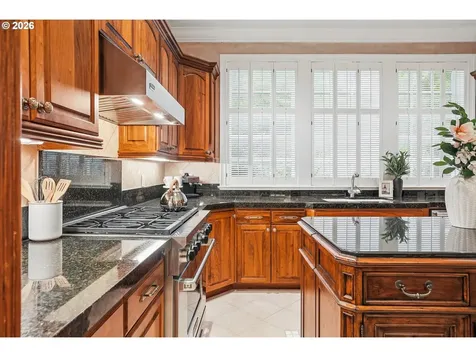 9228 NW Wiley Lane Portland OR 97229