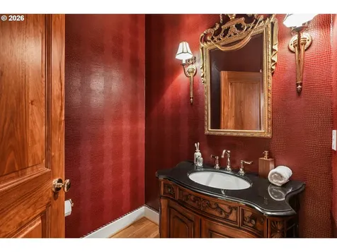 9228 NW Wiley Lane Portland OR 97229