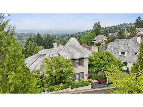 9228 NW Wiley Lane Portland OR 97229