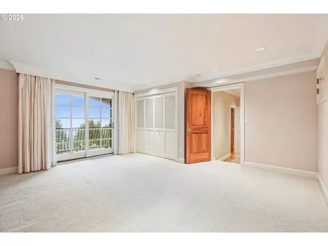 9228 NW Wiley Lane Portland OR 97229