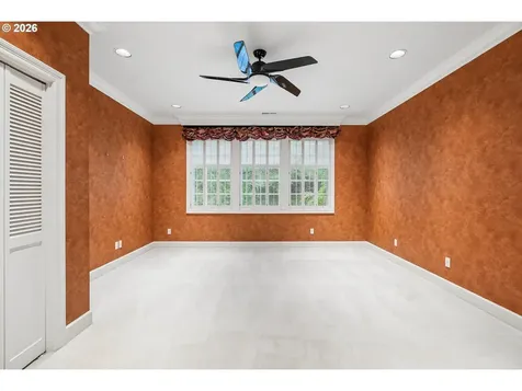 9228 NW Wiley Lane Portland OR 97229