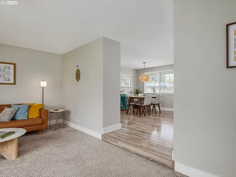 247 NE 30th Avenue Hillsboro OR 97124