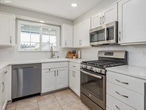247 NE 30th Avenue Hillsboro OR 97124