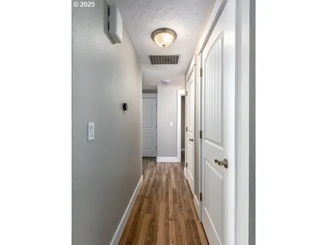 247 NE 30th Avenue Hillsboro OR 97124
