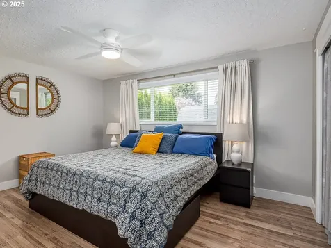 247 NE 30th Avenue Hillsboro OR 97124