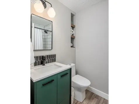 247 NE 30th Avenue Hillsboro OR 97124