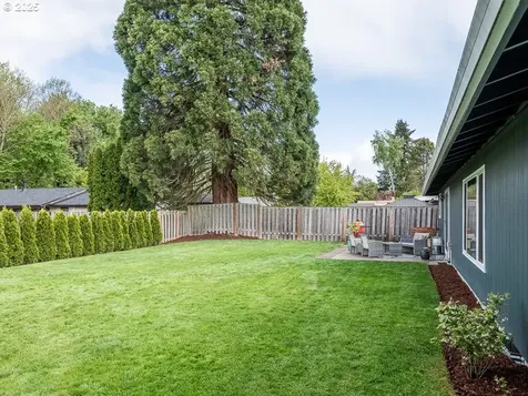 247 NE 30th Avenue Hillsboro OR 97124