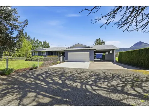 82281 Parvin Road Dexter OR 97431