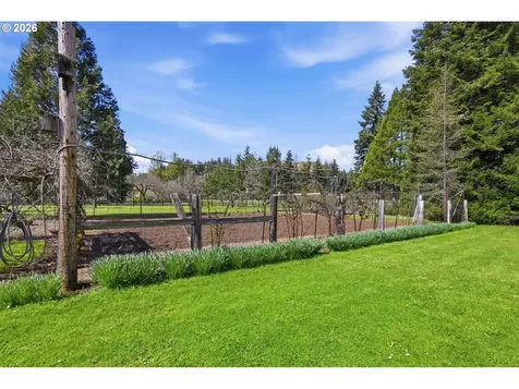 82281 Parvin Road Dexter OR 97431