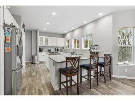 2728 Hallmark Lane Eugene OR 97405