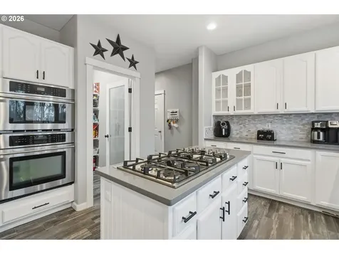 2728 Hallmark Lane Eugene OR 97405