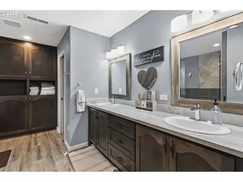 2728 Hallmark Lane Eugene OR 97405