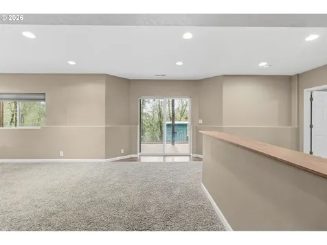 2728 Hallmark Lane Eugene OR 97405