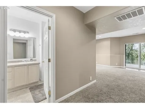 2728 Hallmark Lane Eugene OR 97405