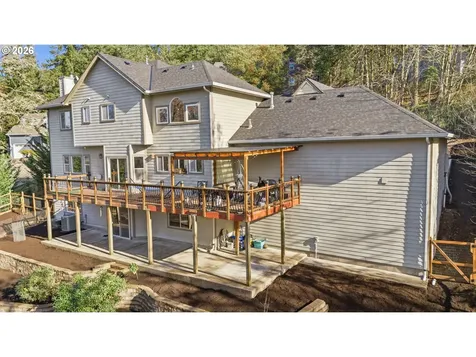 2728 Hallmark Lane Eugene OR 97405