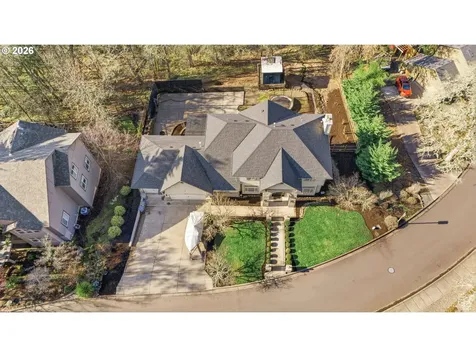 2728 Hallmark Lane Eugene OR 97405