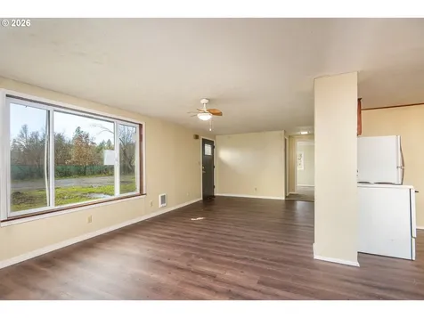 24743 Warthen Road Elmira OR 97437