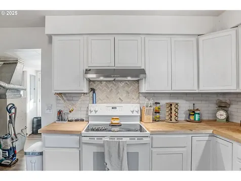 1306 Clark Mill Road Sweet Home OR 97386