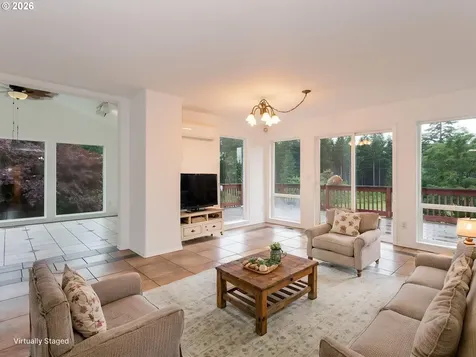 26423 S Beavercreek Road Beavercreek OR 97004
