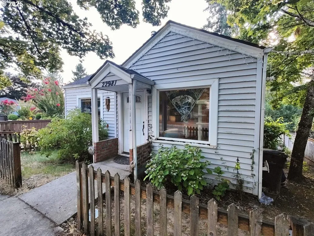 22981 SW Main Street Sherwood OR 97140