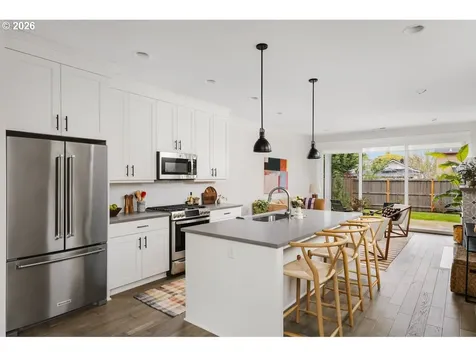 5807 SE Tolman Street Portland OR 97206