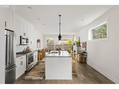 5807 SE Tolman Street Portland OR 97206