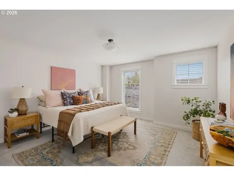 5807 SE Tolman Street Portland OR 97206