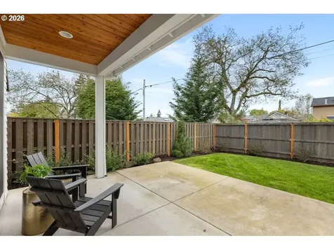 5807 SE Tolman Street Portland OR 97206