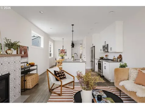 5807 SE Tolman Street Portland OR 97206