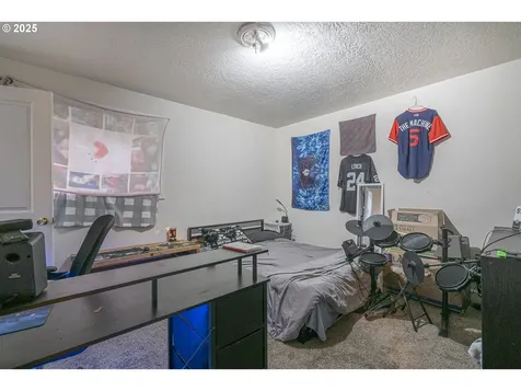 292 SE Academy Street Dallas OR 97338