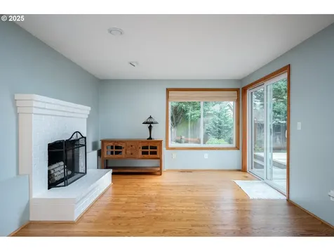 337 SW 27th Way Troutdale OR 97060