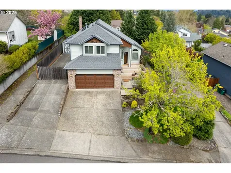337 SW 27th Way Troutdale OR 97060