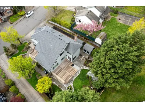 337 SW 27th Way Troutdale OR 97060