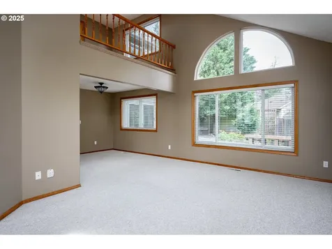 337 SW 27th Way Troutdale OR 97060