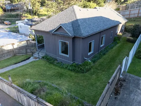 861 Fir Avenue Coos Bay OR 97420