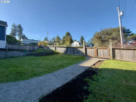 861 Fir Avenue Coos Bay OR 97420