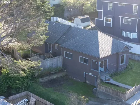 861 Fir Avenue Coos Bay OR 97420