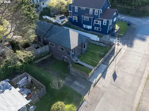 861 Fir Avenue Coos Bay OR 97420