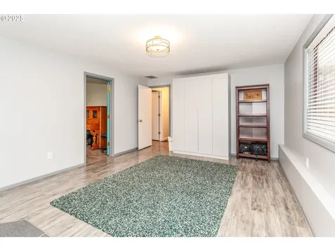 10054 SW Erie Court Tualatin OR 97062