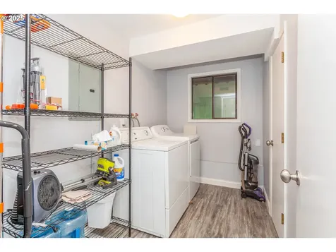 10054 SW Erie Court Tualatin OR 97062